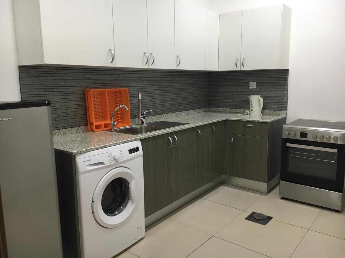 Al Muhanna Plaza Luxury Apartments Kuwait City ภายนอก รูปภาพ